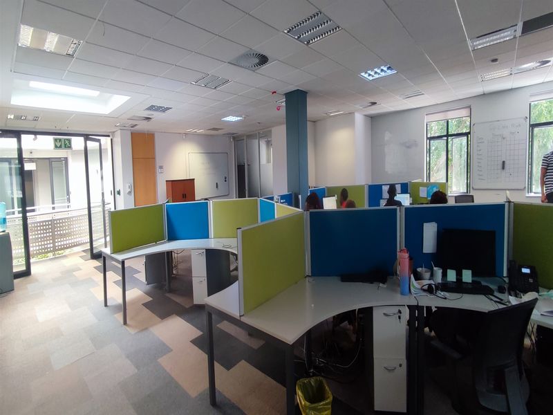 Offices to let in Illovo, Sandton - Photo 8