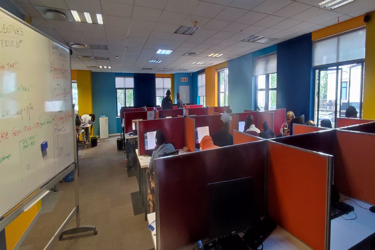 Offices to let in Illovo, Sandton - Photo 5