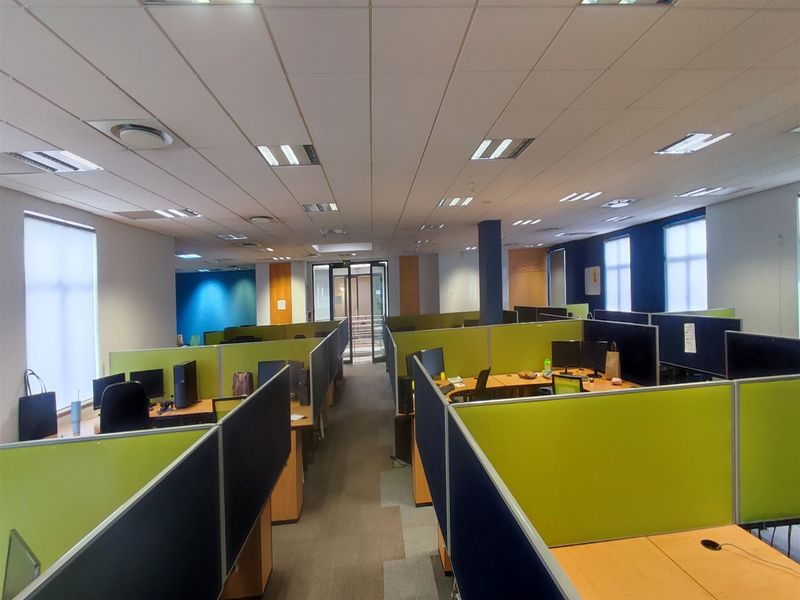 Offices to let in Illovo, Sandton - Photo 10