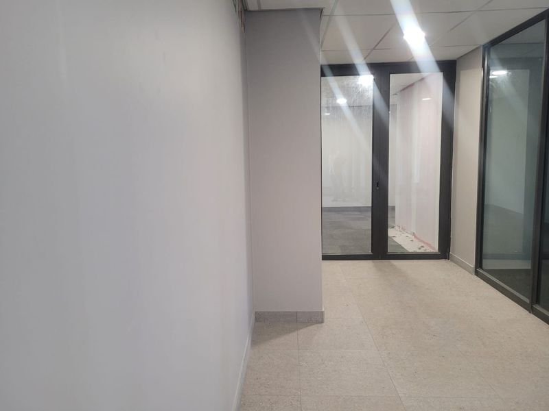 591m2 Office TO LET in Southdowns Ridge - Photo 6