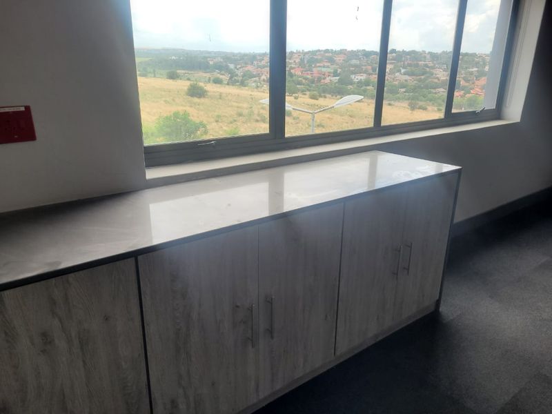 591m2 Office TO LET in Southdowns Ridge - Photo 4