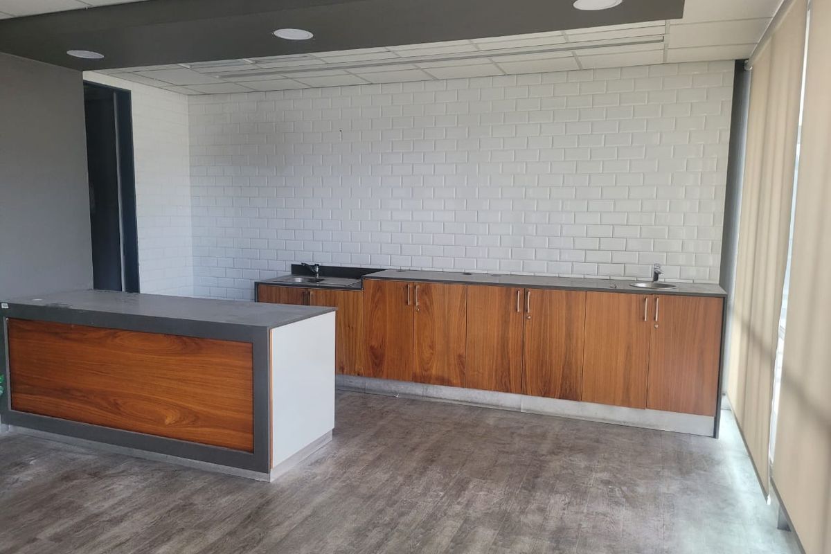 591m2 Office TO LET in Southdowns Ridge - Photo 3