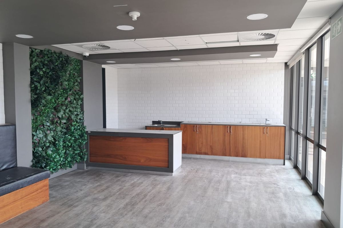 591m2 Office TO LET in Southdowns Ridge - Photo 2