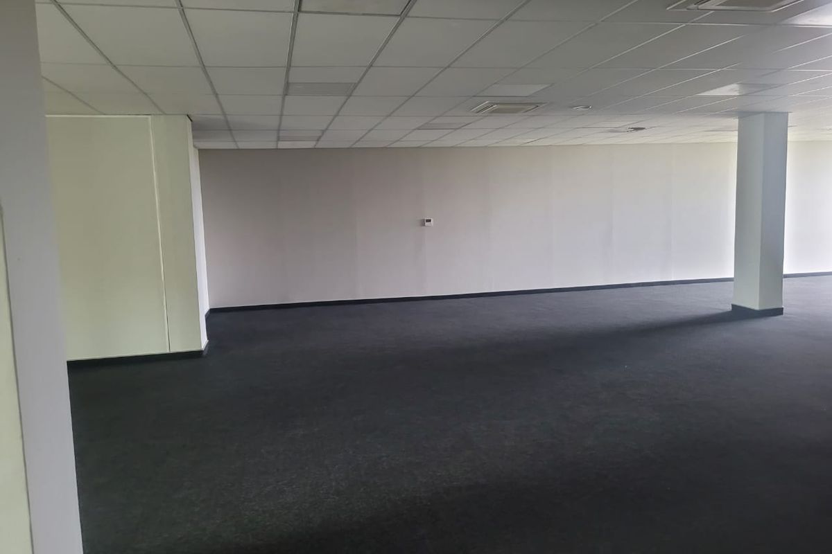 223m2 Office TO LET in Southdown Ridge - Photo 5