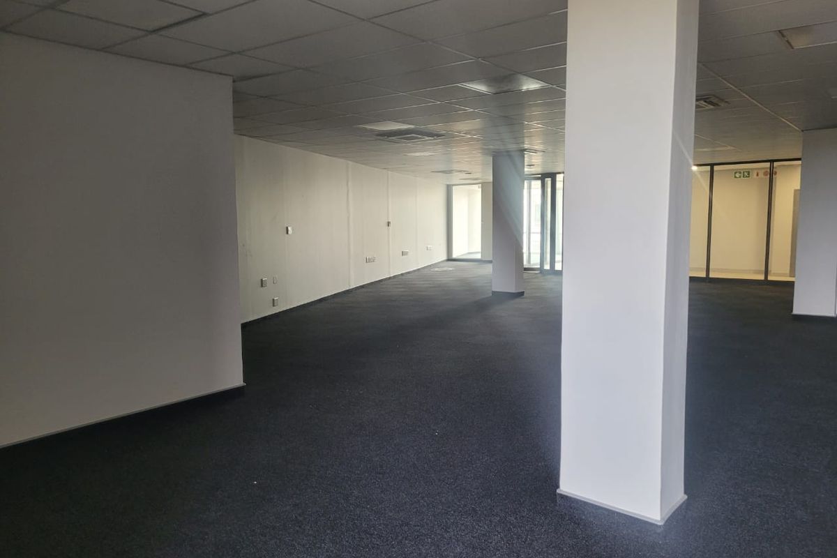 223m2 Office TO LET in Southdown Ridge - Photo 2