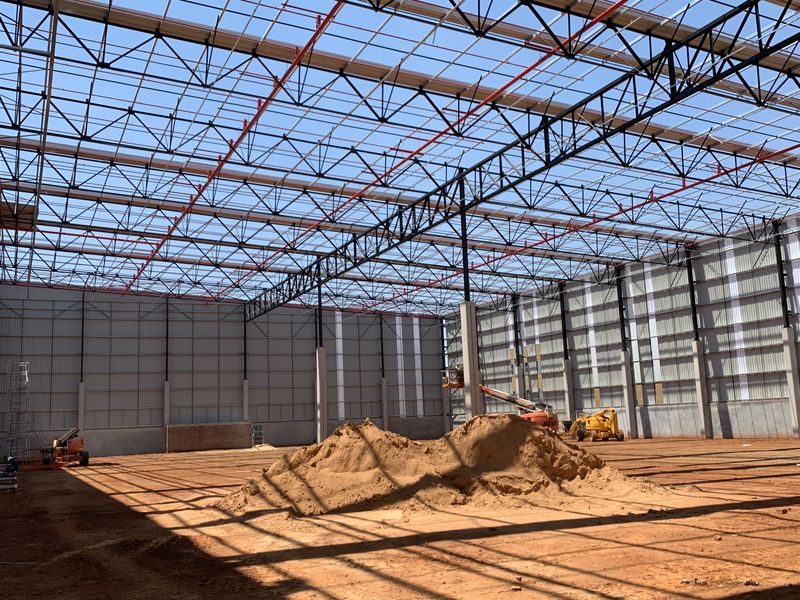 Warehouse to let in Pomona - Photo 3