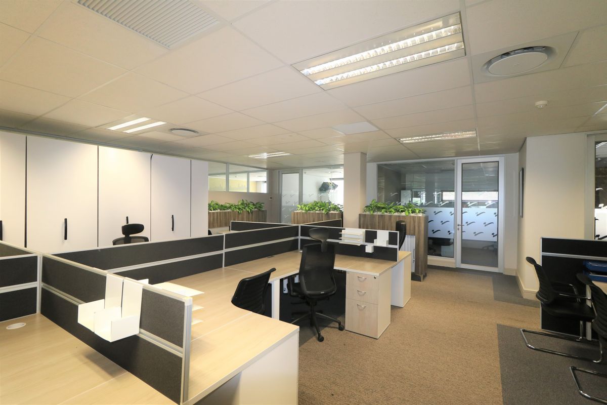 Furnished office space to let on the 1st floor of the Jindal building in Bryanston - Photo 5