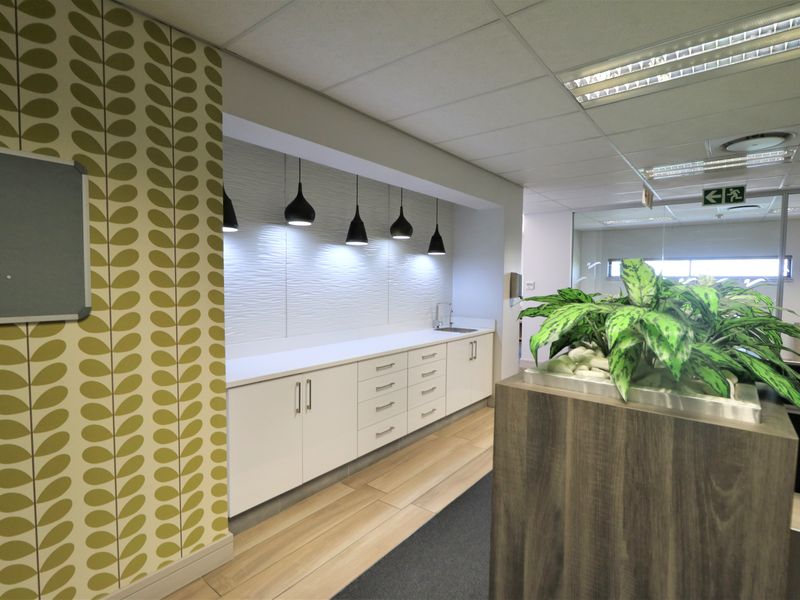 Furnished office space to let on the 1st floor of the Jindal building in Bryanston - Photo 3