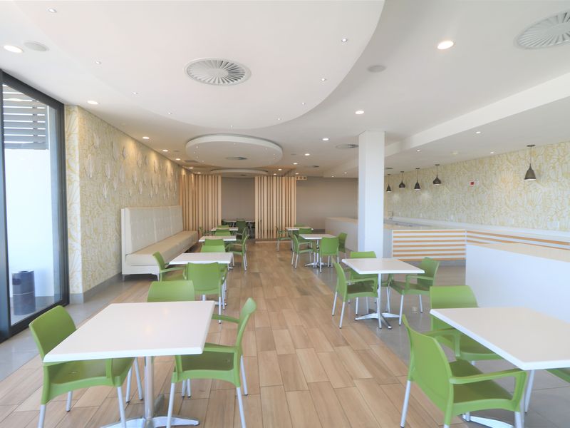 Furnished office space to let on the 1st floor of the Jindal building in Bryanston - Photo 9