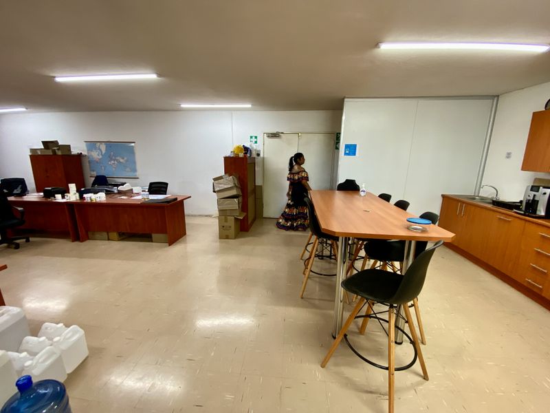 3185sqm Warehouse to Lease in Randjespark, Midrand - Photo 9
