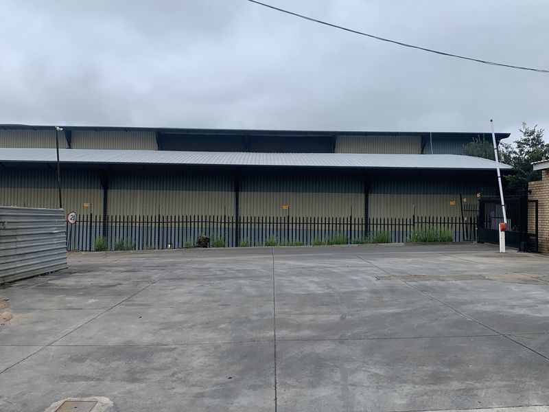 Warehouse to let in Longmeadow - Photo 10