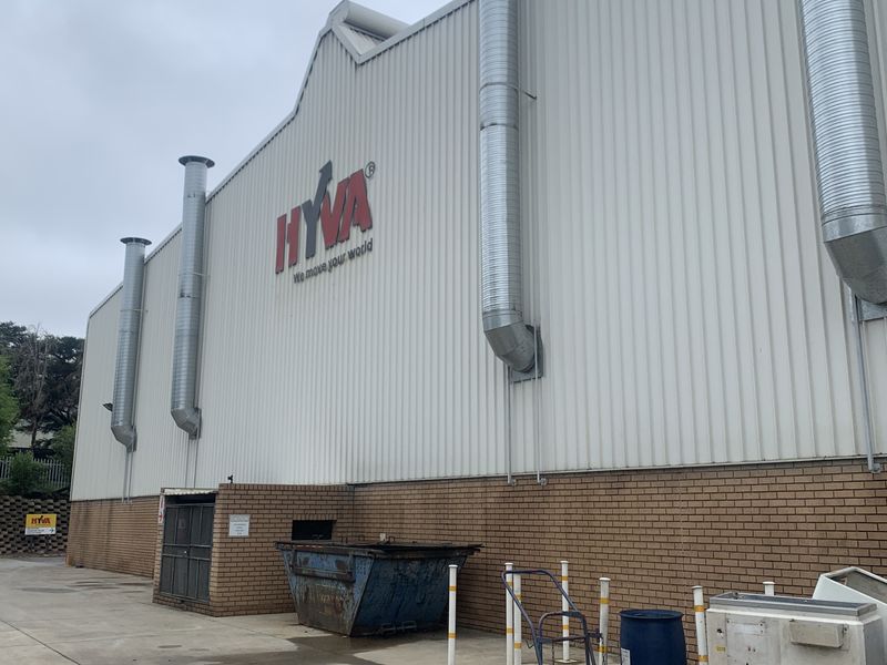 Warehouse to let in Longmeadow - Photo 9