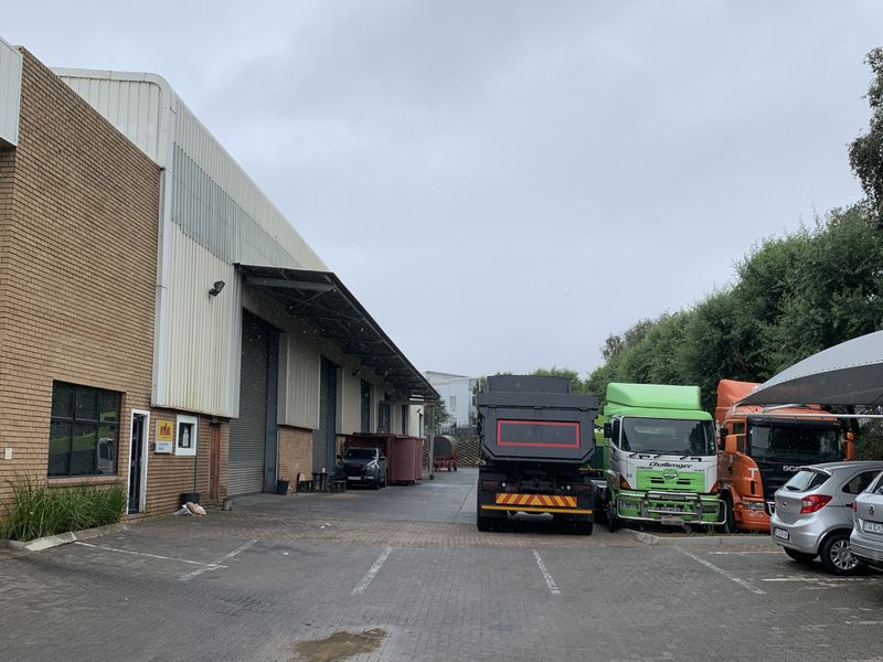 Warehouse to let in Longmeadow - Photo 4