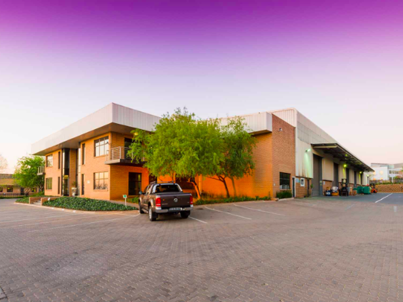 Warehouse to let in Longmeadow - Photo 6