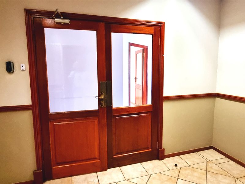 Office space to let on the 1st floor of Block D in La Rocca Office Park Bryanston - Photo 2