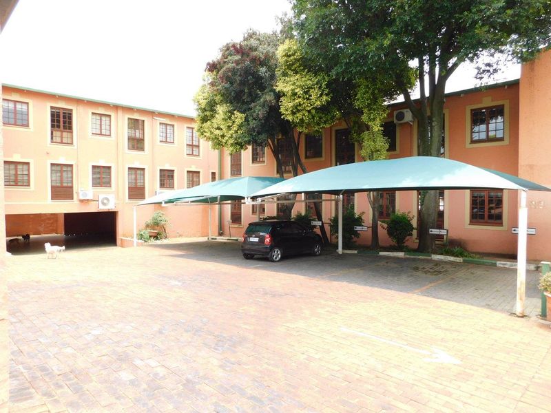 Move In Ready Ground Floor Offices To Rent Or To Purchase. - Photo 4