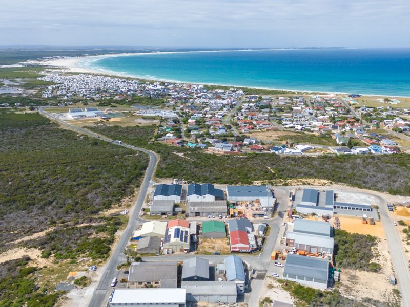 Prime positioned industrial unit - Photo 7