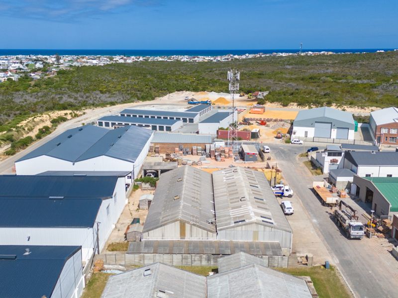 Prime positioned industrial unit - Photo 4