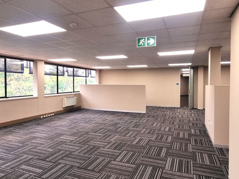 Office space to let in The Woodlands Office Park - Photo 7