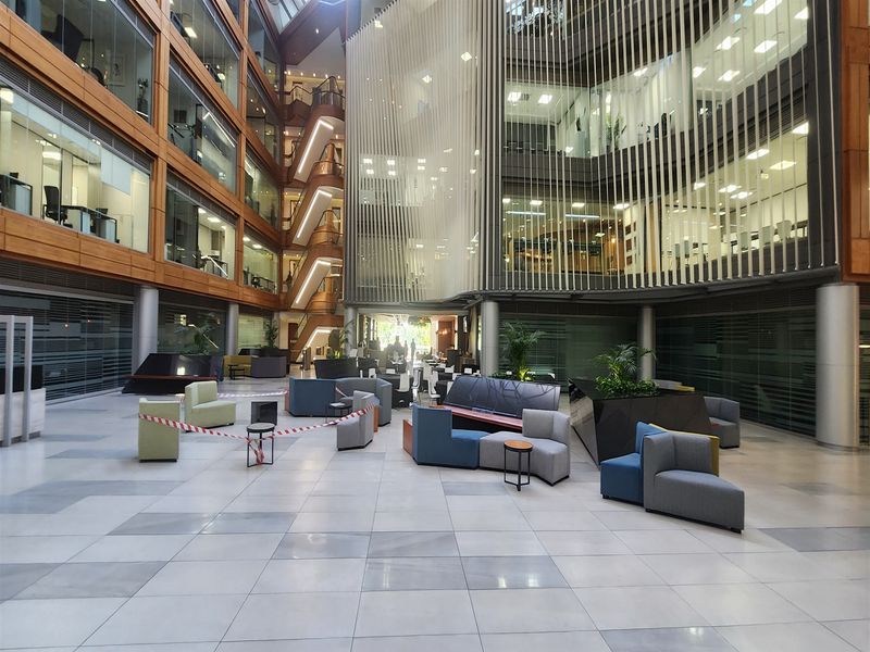 Offices to let in Sandhurst, Sandton - Photo 3