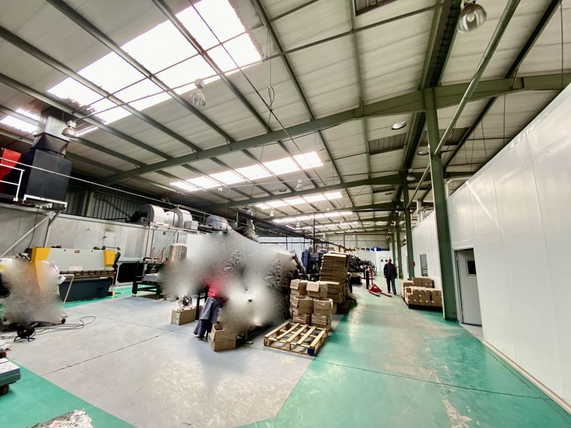 3,189m2 Warehouse with Offices | 630 Amps Power for sale or lease - Photo 9