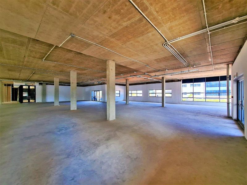 259m2 Modern Office to Let in Infinity Business Park - Photo 10