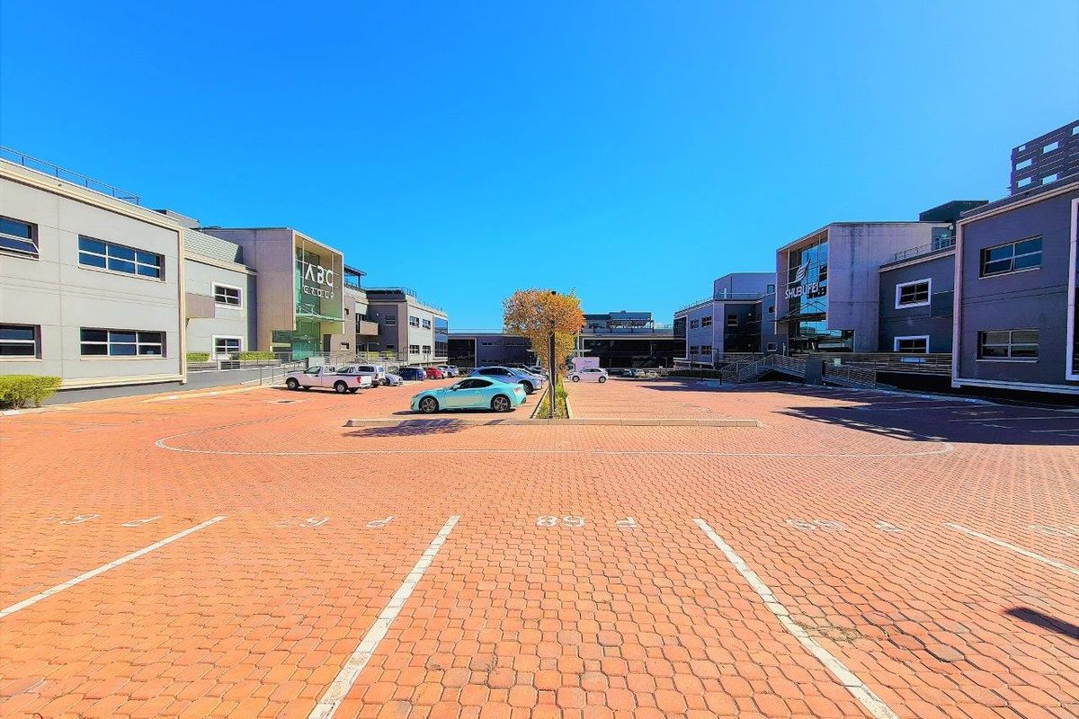 259m2 Modern Office to Let in Infinity Business Park - Photo 2