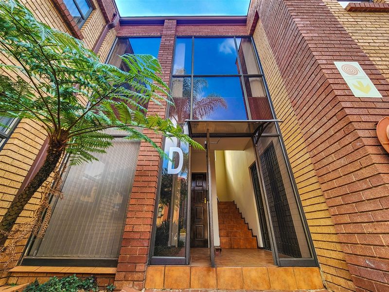 Ground Floor Office to Let in Allen's Nek - Photo 4