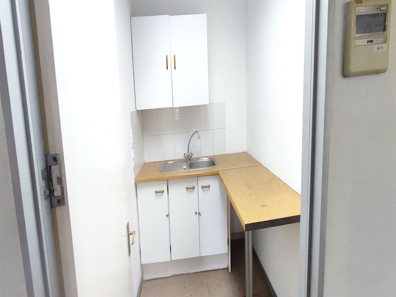 Offices to let in Rosebank - Photo 10