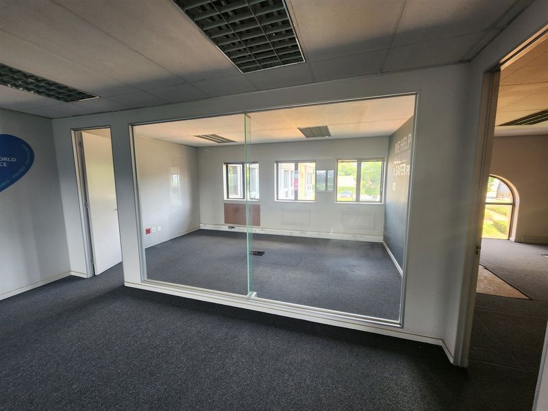 Offices to let in Sandown, Sandtown - Photo 4