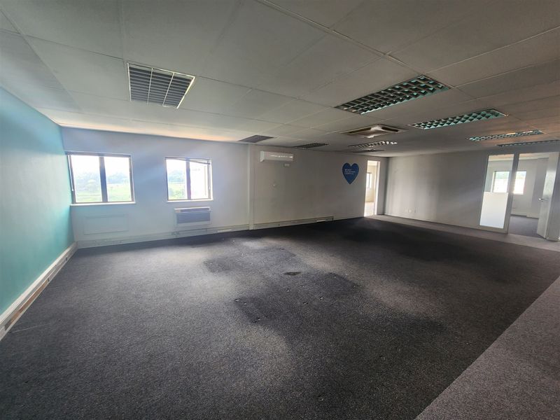 Offices to let in Sandown, Sandtown - Photo 3