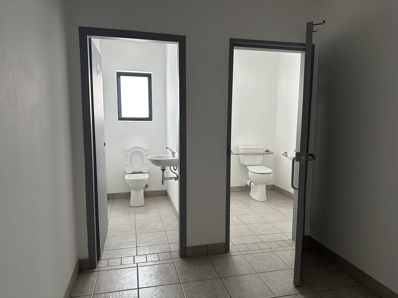 Modern Mini Warehouses to Let – DIRECT FROM LANDLORD @ Twenty-One Industrial Estate, Olifantsfontein - Photo 10