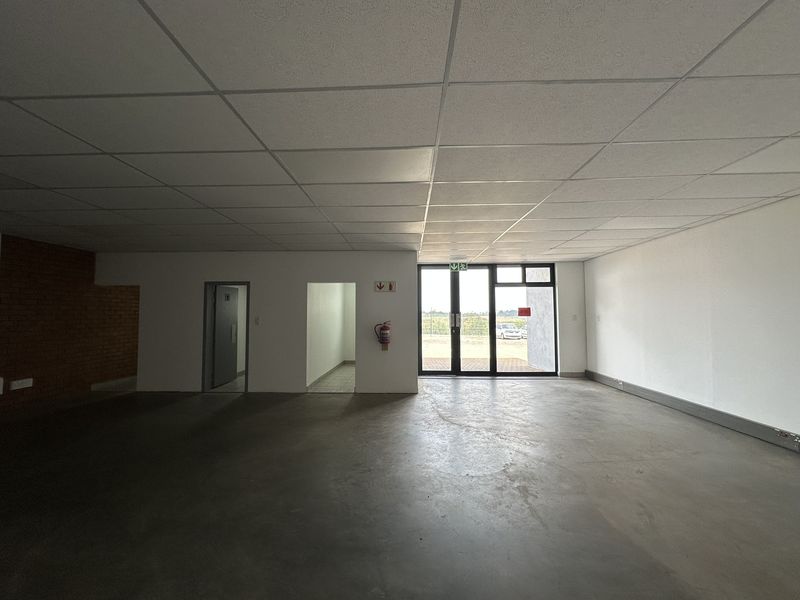 Modern Mini Warehouses to Let – DIRECT FROM LANDLORD @ Twenty-One Industrial Estate, Olifantsfontein - Photo 4