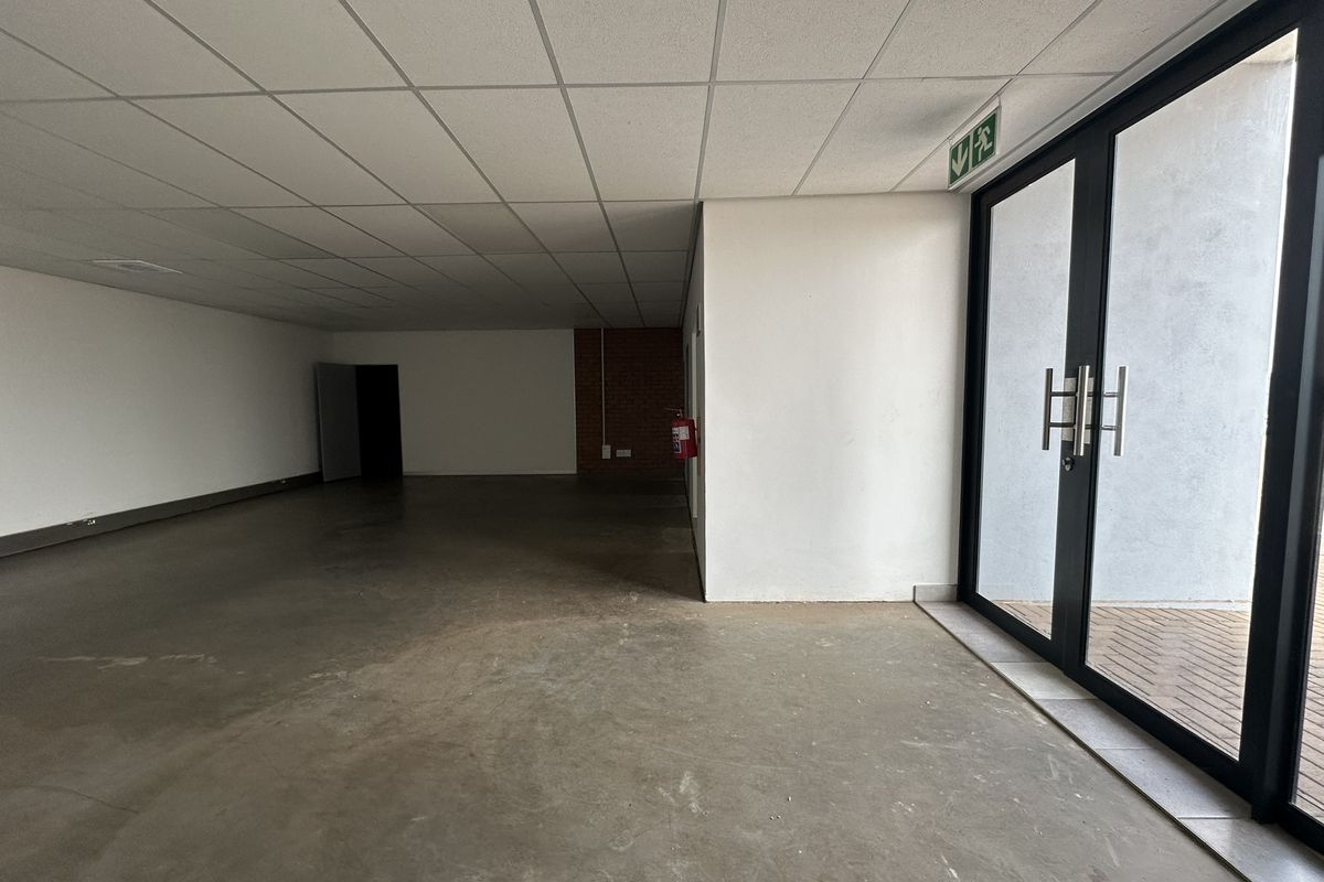 Modern Mini Warehouses to Let – DIRECT FROM LANDLORD @ Twenty-One Industrial Estate, Olifantsfontein - Photo 3