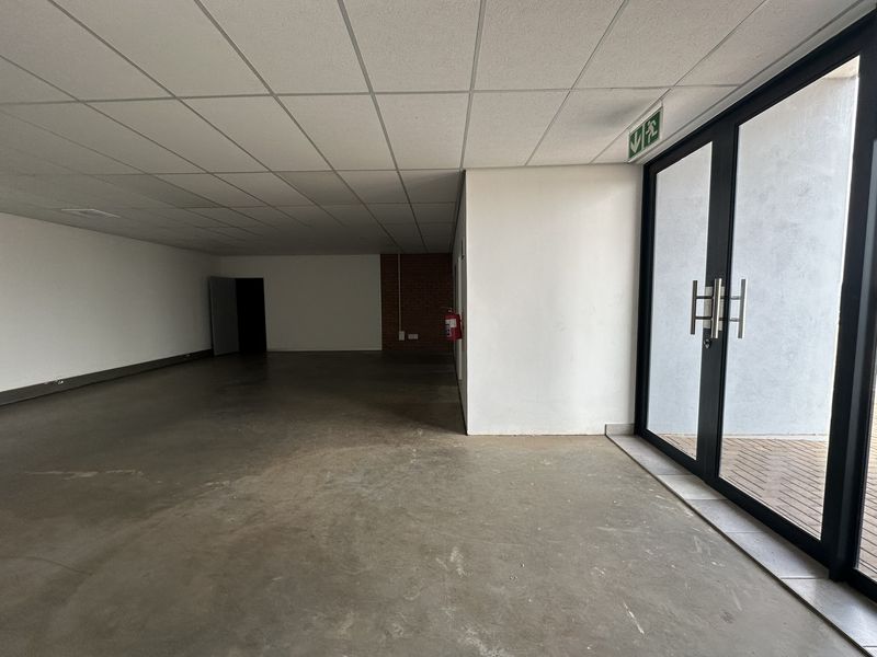 Modern Mini Warehouses to Let – DIRECT FROM LANDLORD @ Twenty-One Industrial Estate, Olifantsfontein - Photo 3
