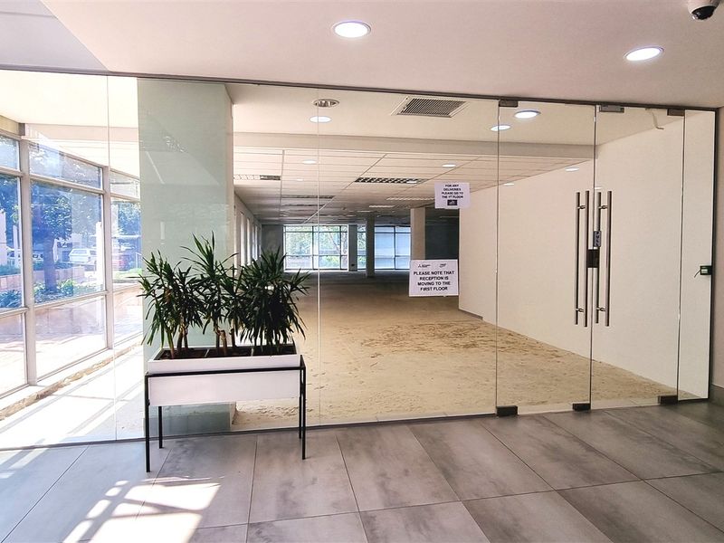 Office space to let on the Ground floor in The Woodlands - Photo 3