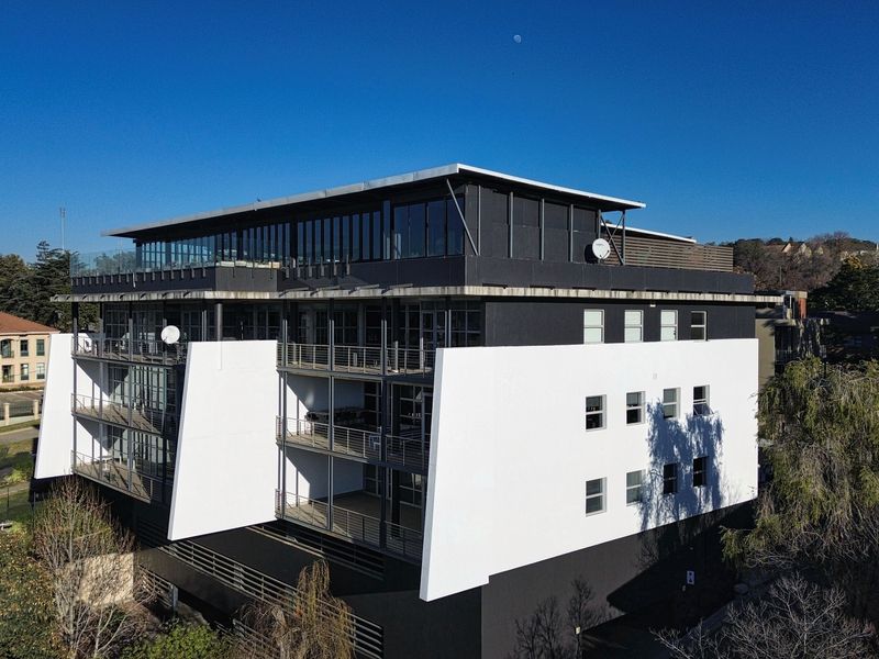 Office space to let in SOLEIL building