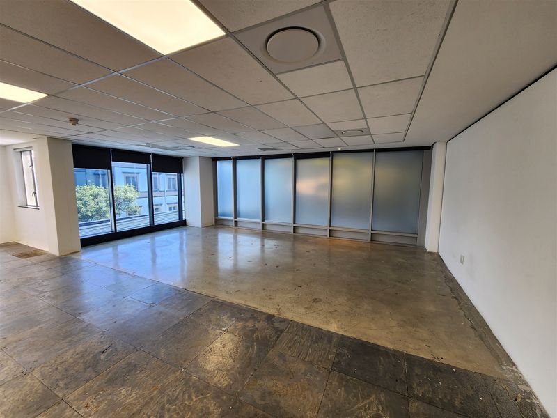 Office space to let in Sandhurst, Sandton - Photo 3