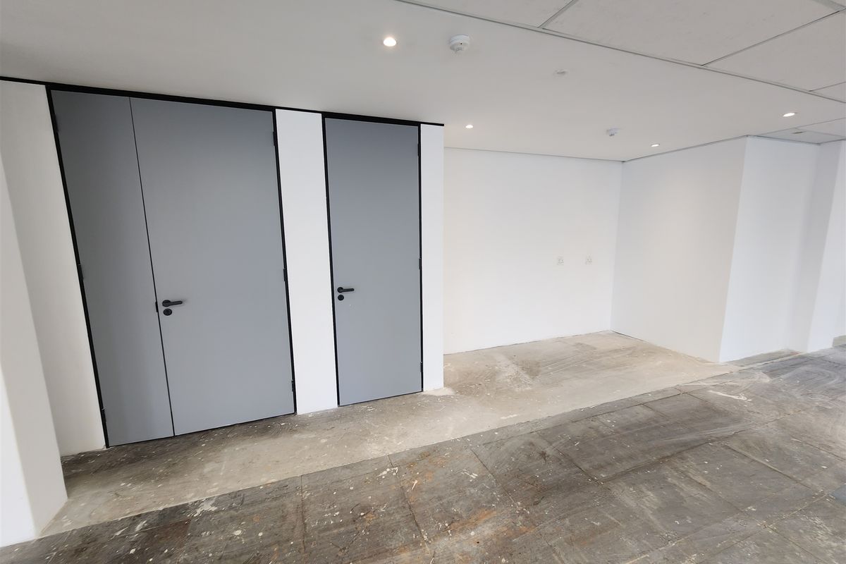Office space to let in Sandhurst, Sandton - Photo 5