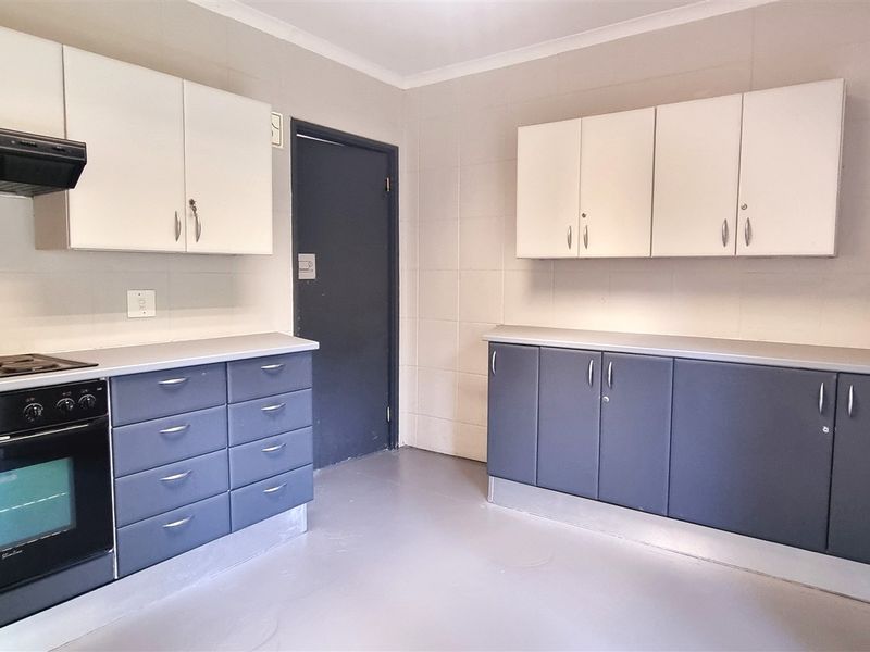 Office space in Woodmead Office Park - Photo 9