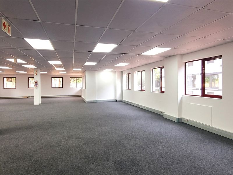 Office space to let on the Ground floor of 36 Homestead Road in Edenburg Rivonia - Photo 3