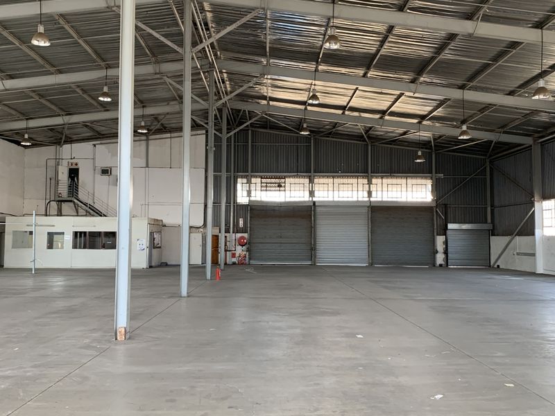 Warehouse to let in Isando - Photo 6