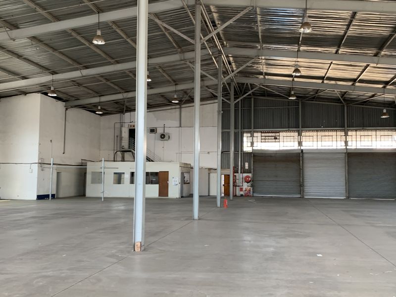 Warehouse to let in Isando - Photo 7