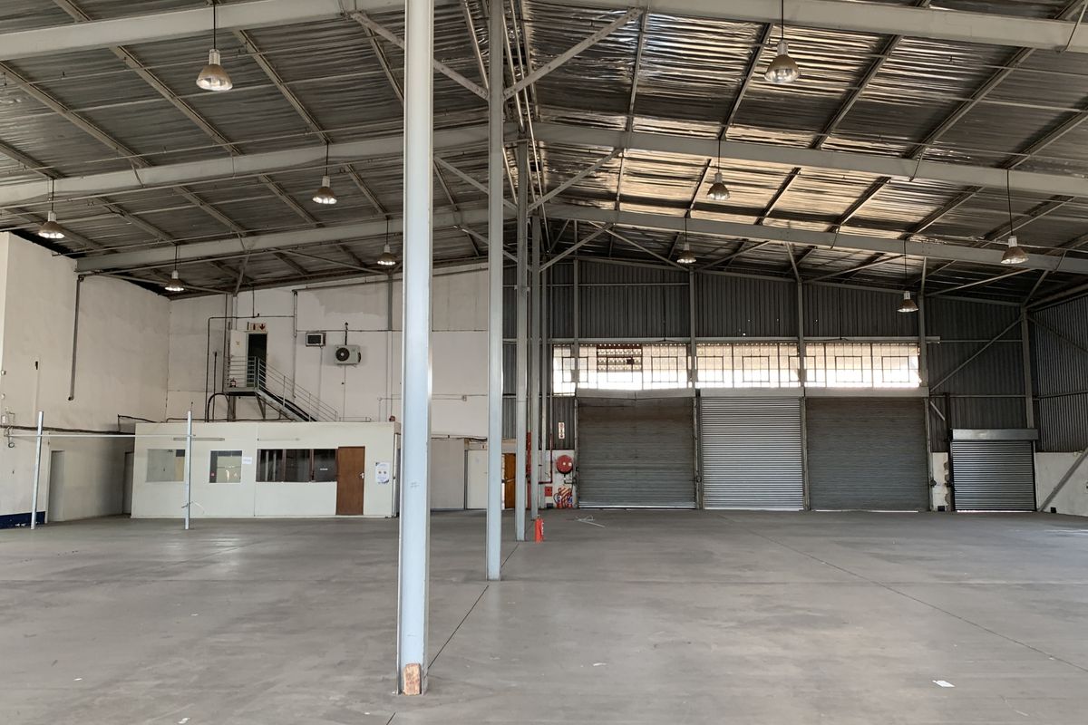 Warehouse to let in Isando - Photo 2
