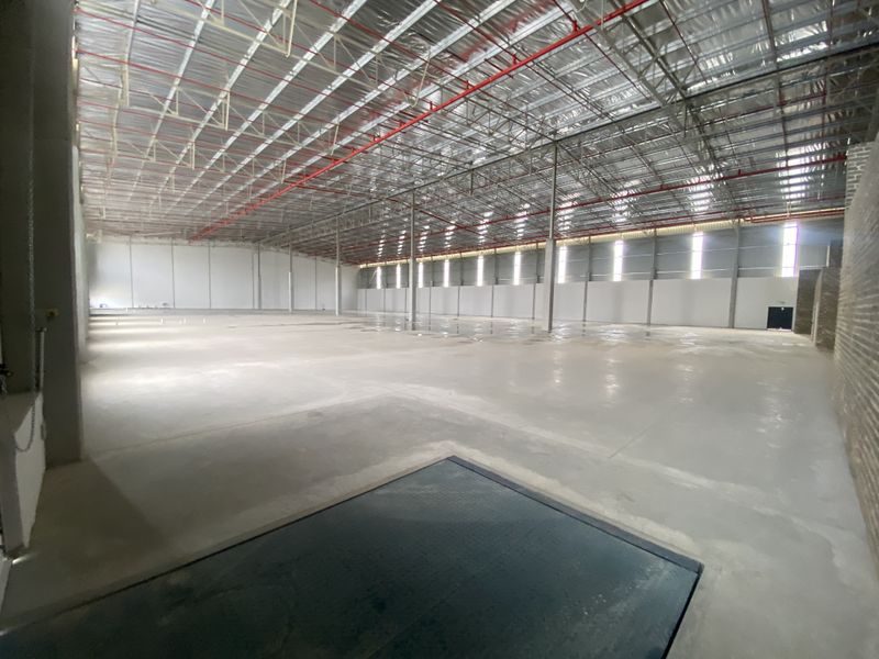 5,050m2 Premium Logistics Warehouse To Let in Halfway House, Midrand – Brand-New Facility with Excel - Photo 2