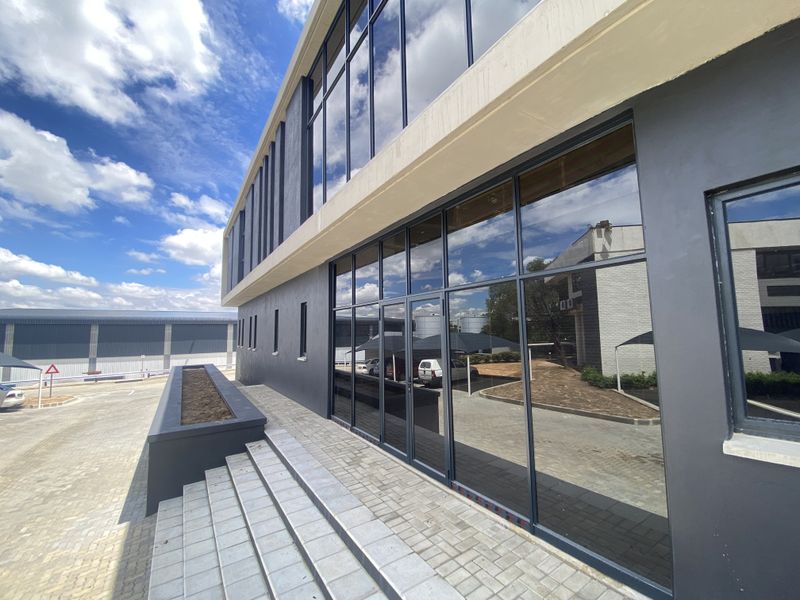 5,050m2 Premium Logistics Warehouse To Let in Halfway House, Midrand – Brand-New Facility with Excel - Photo 8