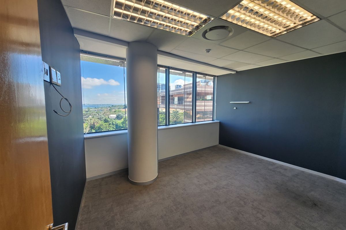 Offices to let in Sandton - Photo 5