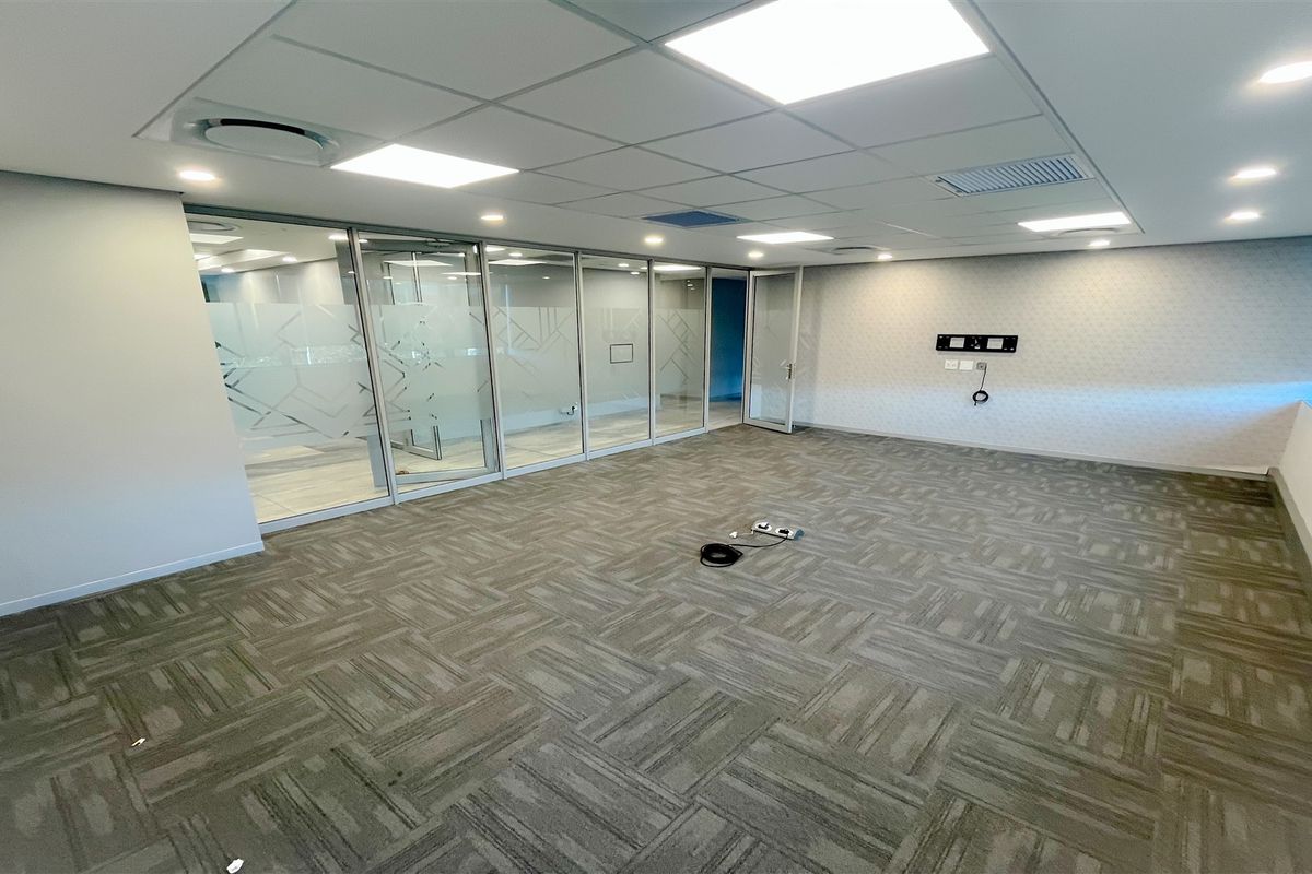 Office space to let in Waverley - Photo 4