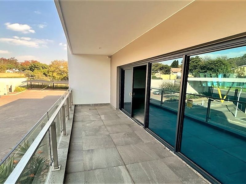 Office space to let in Waverley - Photo 6