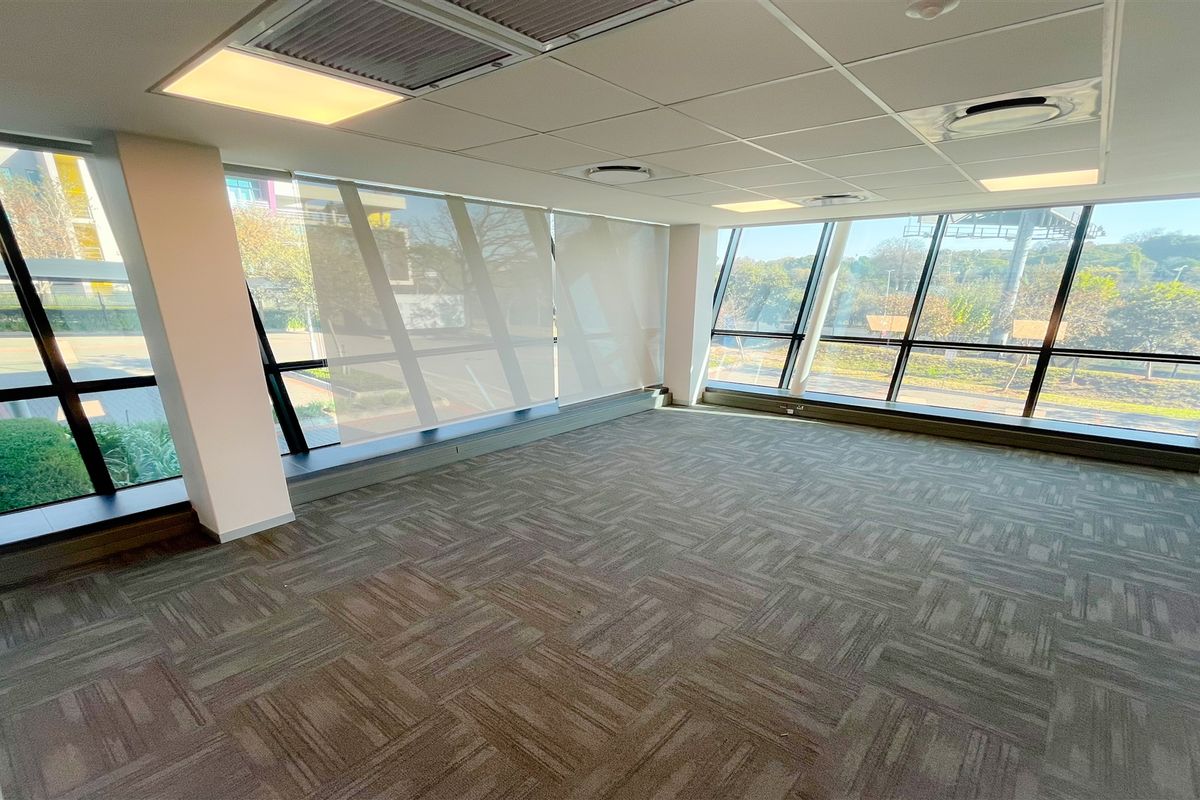 Office space to let in Waverley - Photo 4
